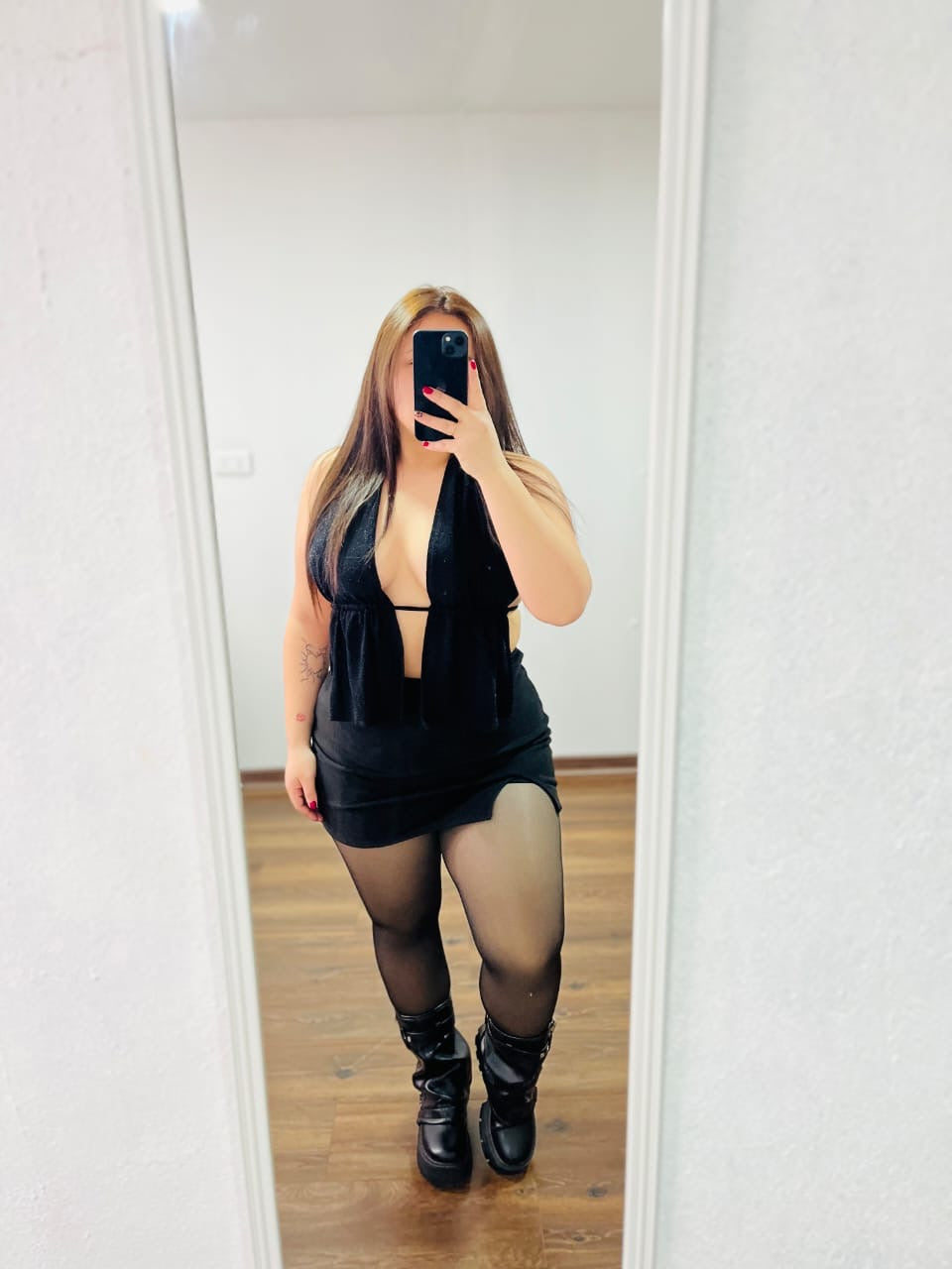 Outfits con falda short gamuza de una apertura