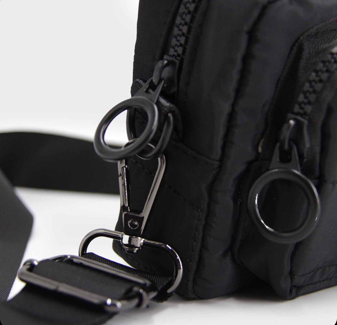 Mini bolso y bandolera
