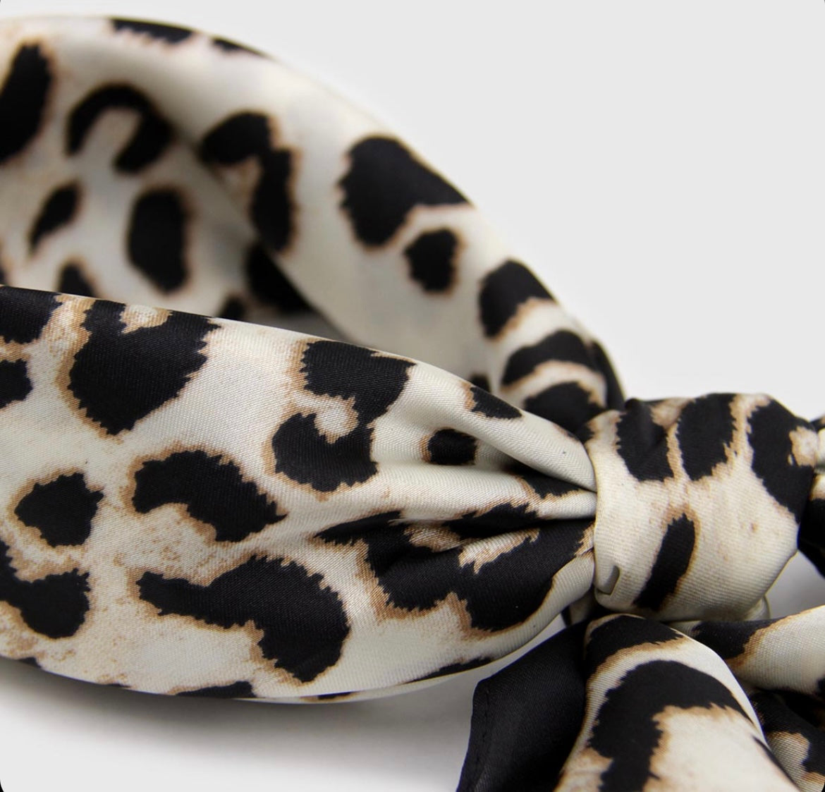 Pañuelo de seda - Leopardo