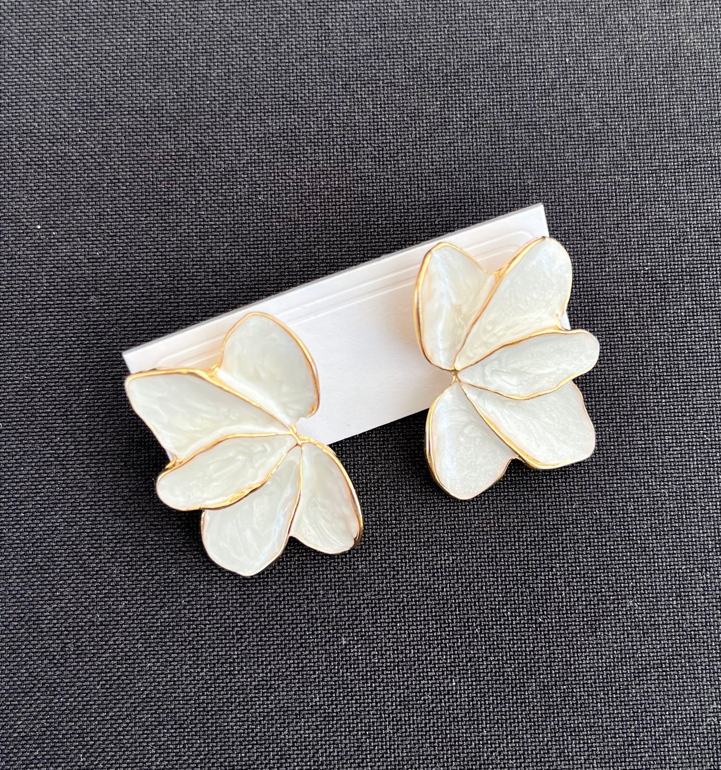 Aros pétalos de flor