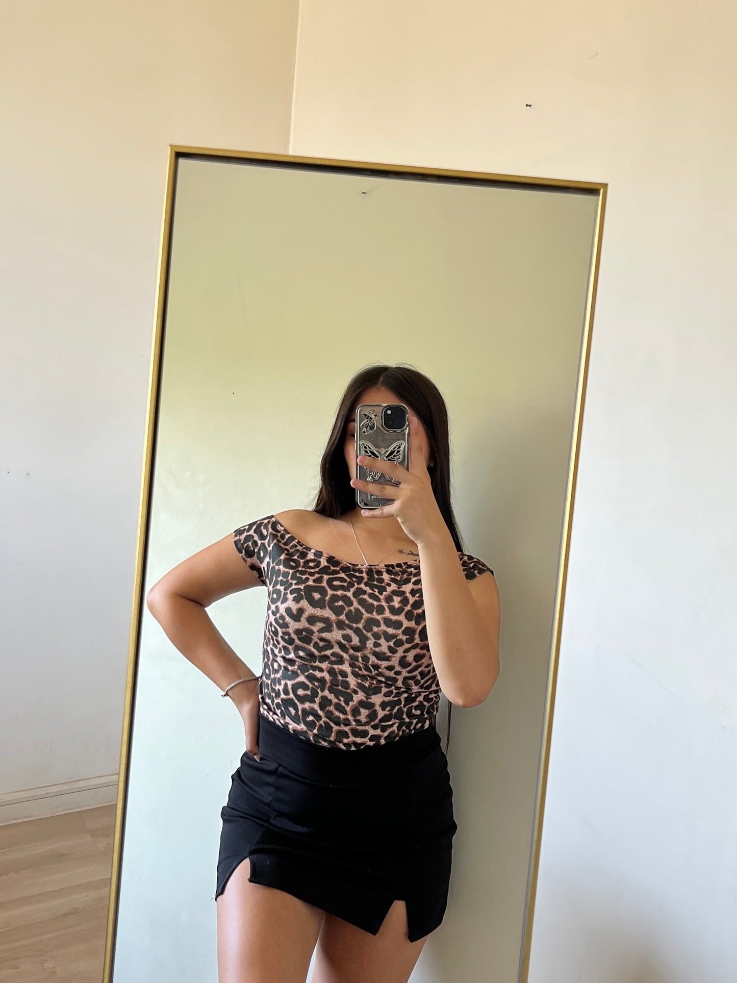 Top Leontina
