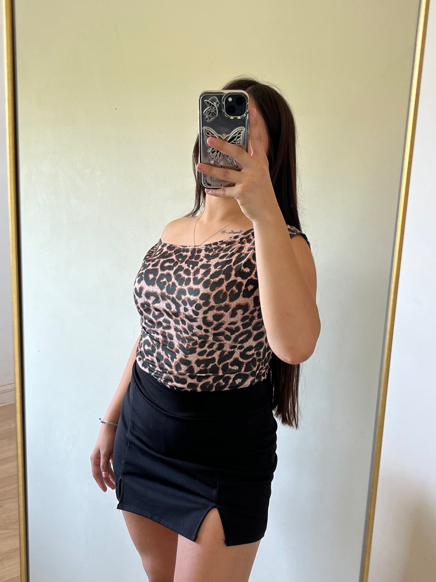 Top Leontina