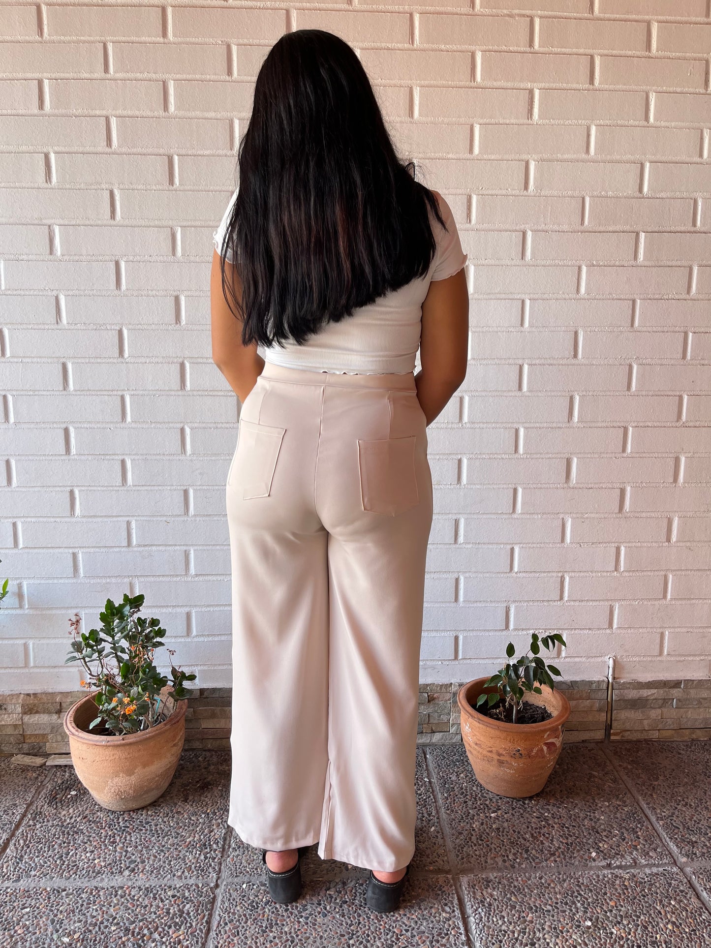 Pantalón formal con lazo a un costado
