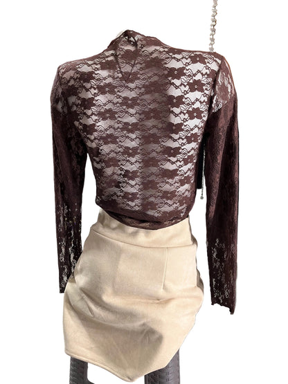 Poleras encaje cuello alto