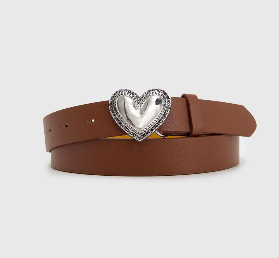Cinturón hebilla corazón