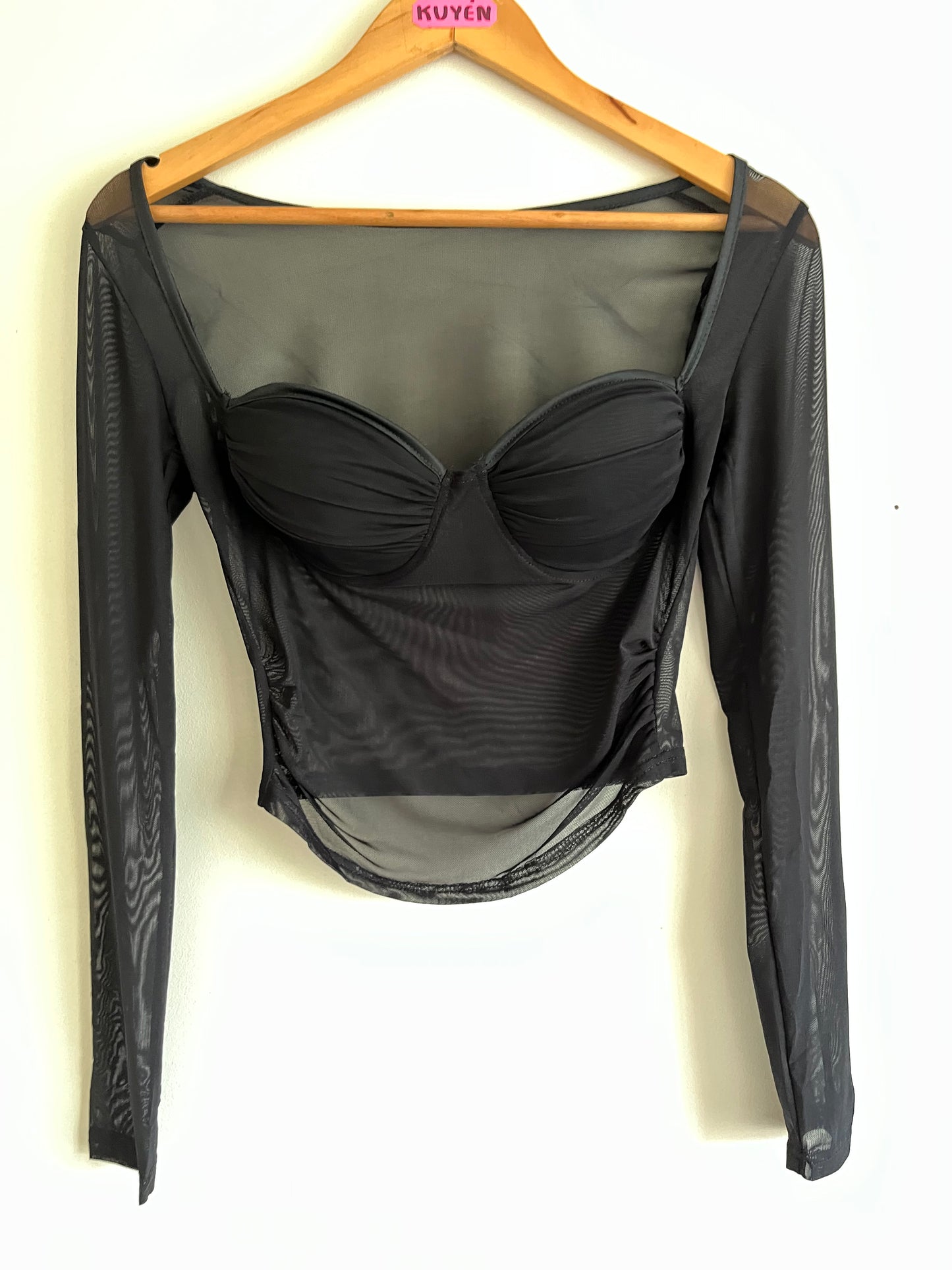 Crop top transparencia con copa