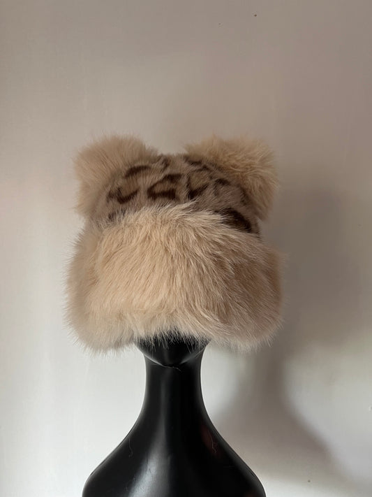 Gorro peludo print leopardo