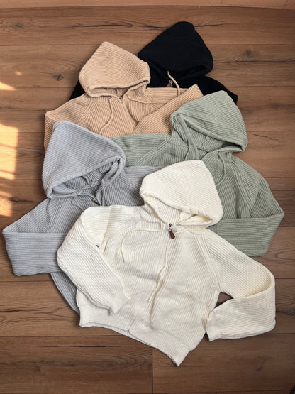 Chaleco con gorro y cierre