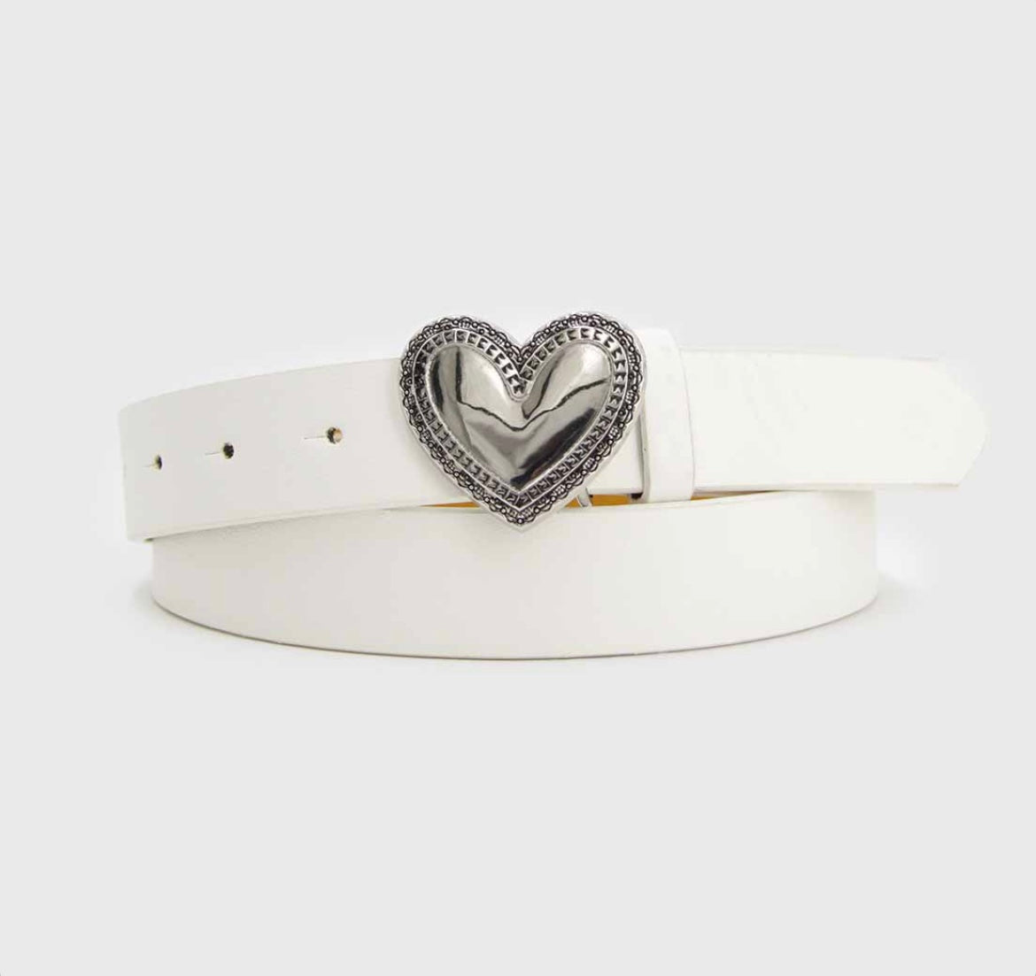 Cinturón hebilla corazón