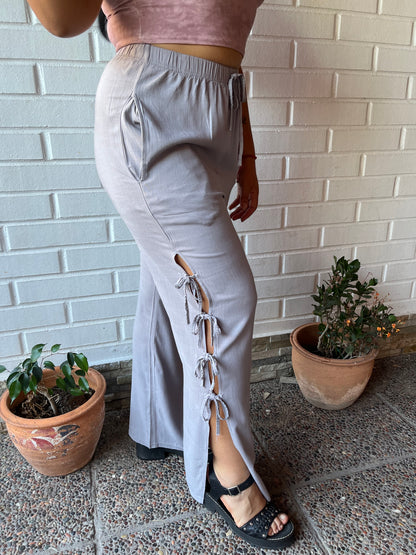 Pantalón lazos