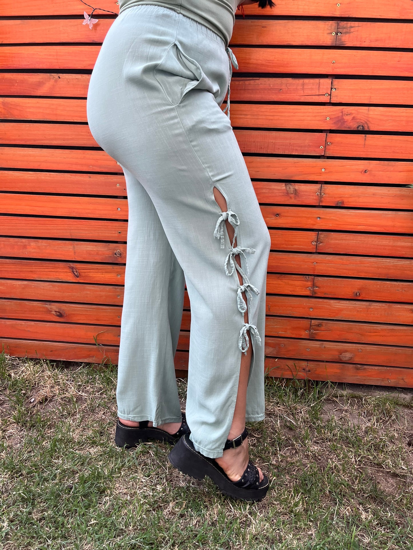 Pantalón lazos