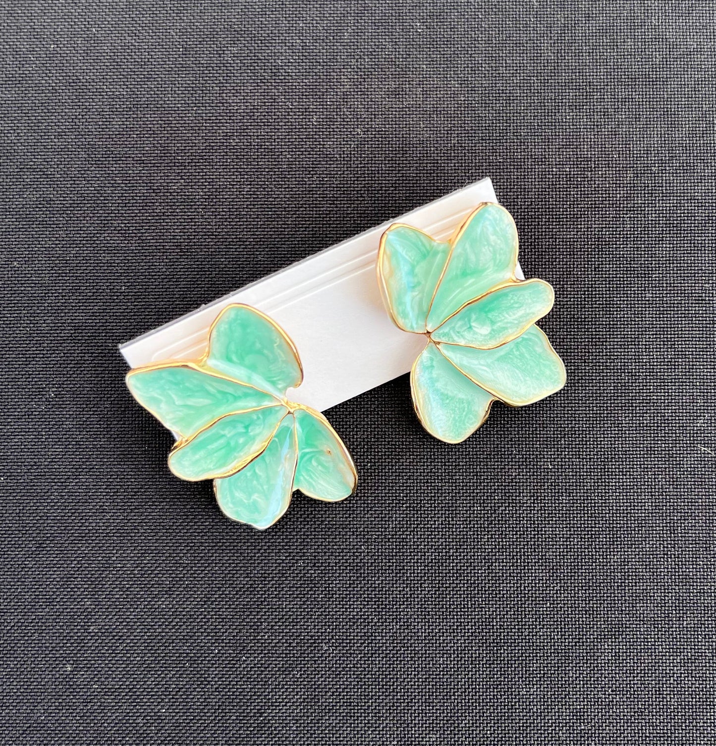 Aros pétalos de flor