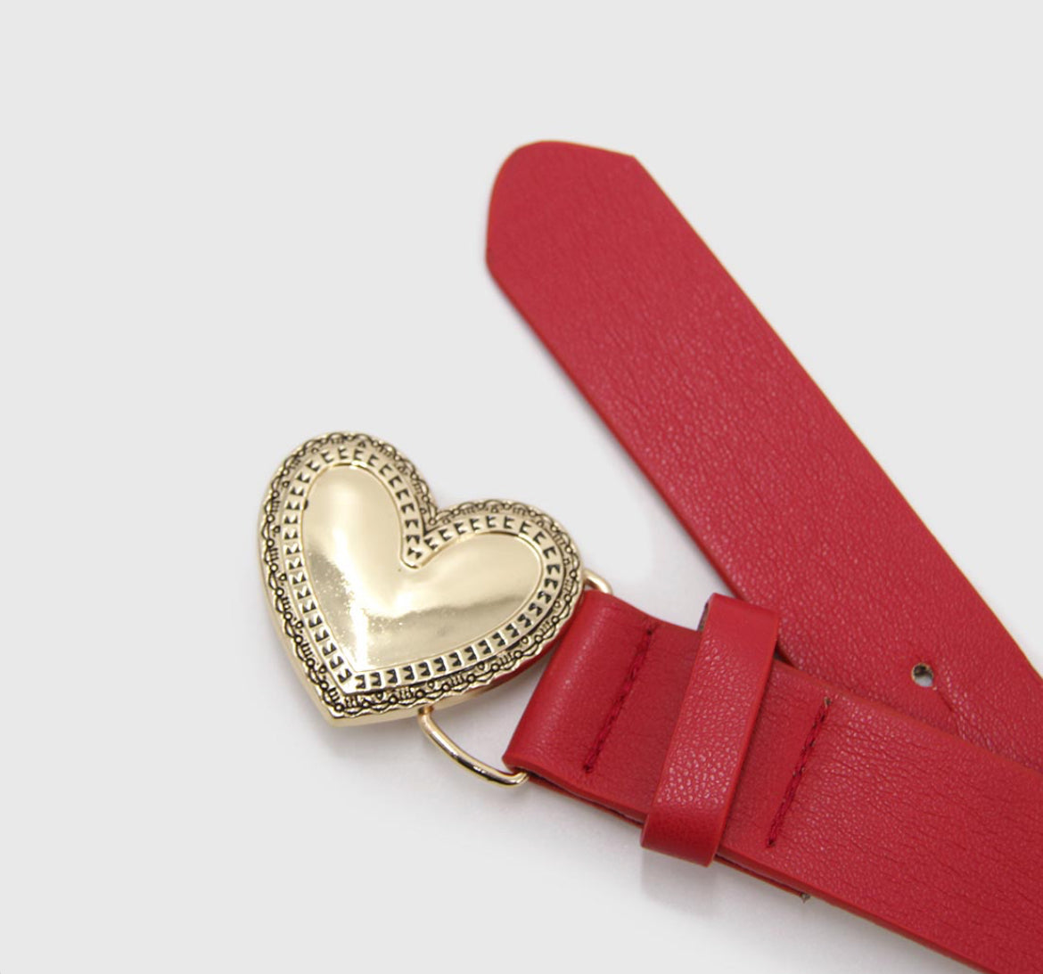 Cinturón hebilla corazón